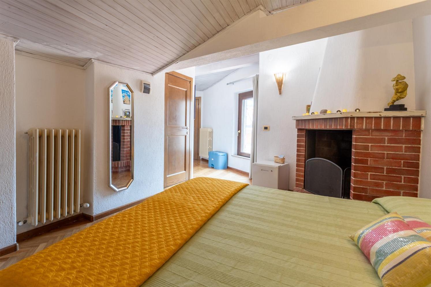 Maxi Paradiso - Guest House A Due Passi Dal Lago Trasimeno Torricella  Εξωτερικό φωτογραφία
